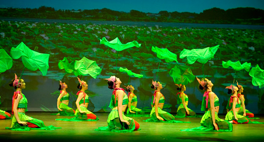 American Asian Performing Arts Theatre © 2011 Gary Gao