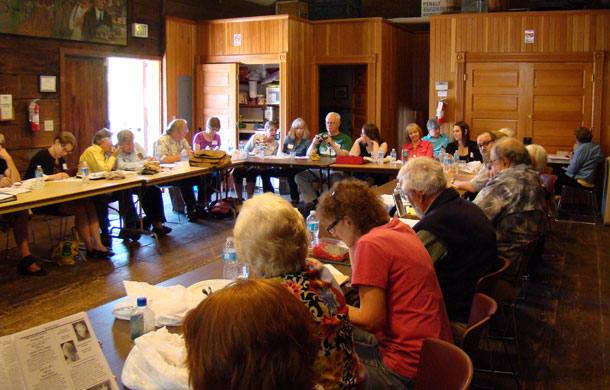 Building a Meaningful Collection workshop, Issaquah Depot © 2012, photo by 4Culture staff