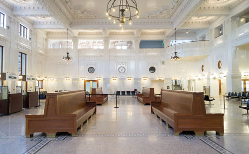 King Street Station © 2013 Trevor Dykstra (flickr - architecturegeek)
