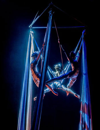 The Watchers from the production "Ailuran" by The Cabiri; David Rose Photography (c) 2013