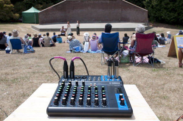 © Green Stage, Shakespeare in the Park, 2015 Equipment recipient