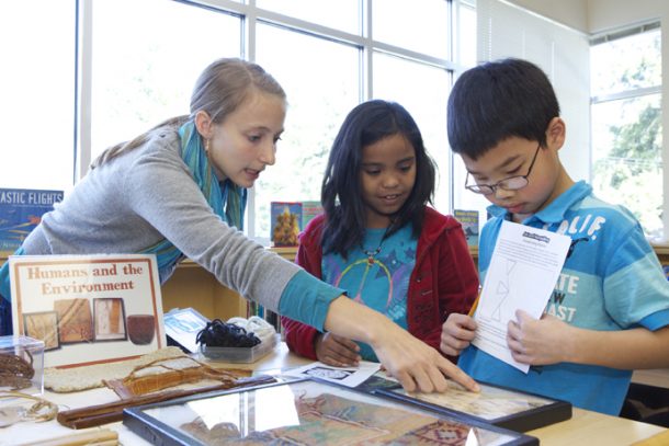 Students attend a field trip at the Burke Museum, 2011. Image courtesy of the Burke.
